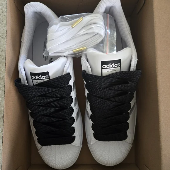 Adidas Superstar Shelltoe White Clear Stripe #FY7717 Mens Shoe Size 10.5. - Picture 9 of 12